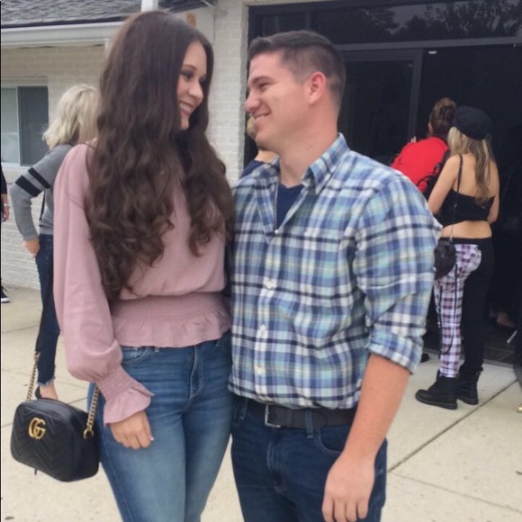 Meet your Posher, Flora - Picture 7 of 7